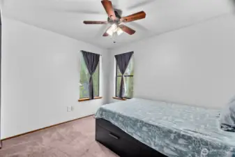 Third bedroom, also with corner windows.