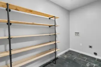 Pantry/Washer & Dryer