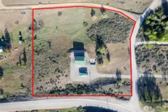 Mostly Level 3 Acre Lot with 2 bed 1 bath Cabin just 1.5 Miles from Winthrop! County maintains West Chewuch rd. Northcott road maintained privately and snowplowed.