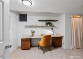 Office/flex space
