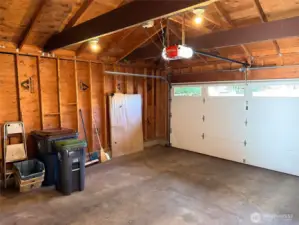2 Car Garage