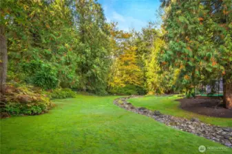 Seasonal creek, but not in a flood zone!