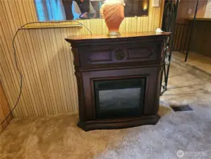 Electric fireplace