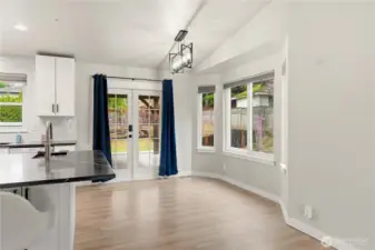 Kitchen w/Eating Space