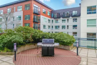 BBQ on Clubroom patio