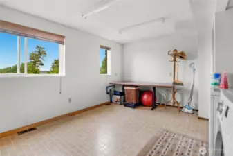 Extra large utility room space