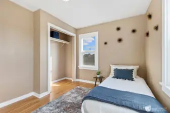 2nd Bedroom