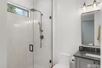 Second Primary Suite...