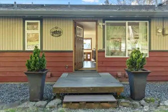 Back entrance gives you an alternative to split entry