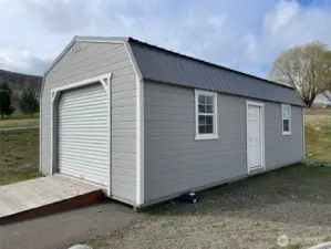 448 sq ft storage building