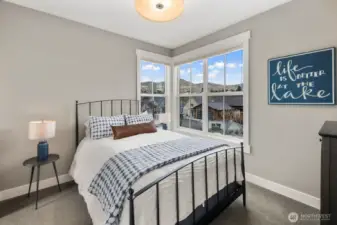 Main floor guest suite