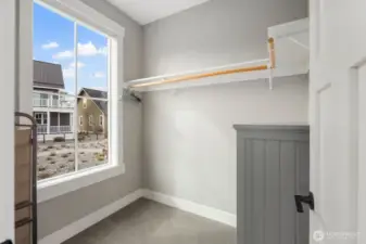 Walk-in primary closet