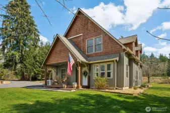 Welcome to the Funky Farm! 4 bedroom home with stunning remodeled chef's kitchen and detached shop!