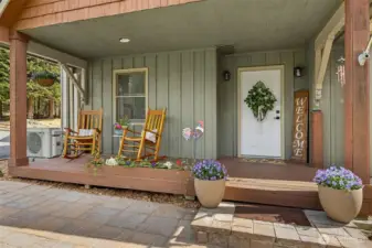 Cozy Front Porch