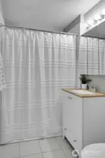 Full bath on the main floor.