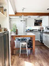 Dining space in kitchen