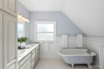 Upstairs full bath with the classic clawfoot tub. Updated in 2010.