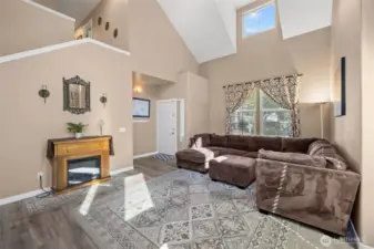 Flexible Layout Offers Multiple Uses