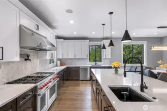 Large stove/oven with stovetop faucet