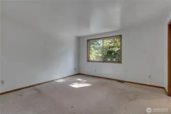 Good sized Primary bedroom
