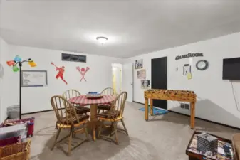 Flexible layout with endless possibilities—playroom, hobby space, or guest lounge