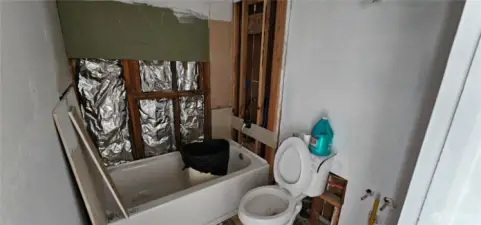 Unfinished bath