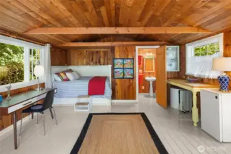 Guest cottage