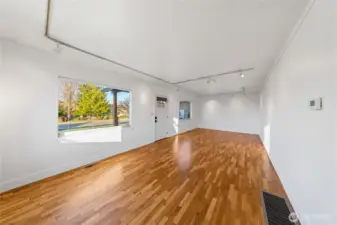 oversized view windows