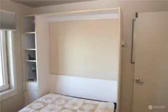 Guest bedroom with Built-in Murphy bed