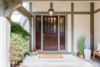 Covered front porch to welcome guests!
