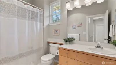 Full Bath.