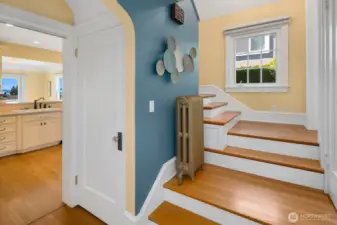 Entry ~ Circular floor plan on the main level