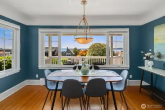 Dining room with southwesterly view!