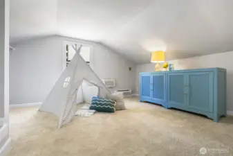 upper level bedroom or playroom
