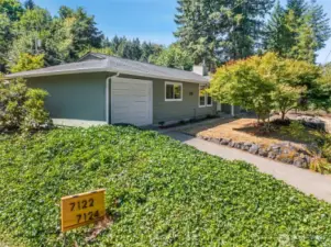 7122-7124 Artondale