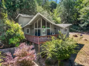 7112 Artondale