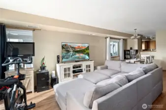 Living room, dining room and pass-through to kitchen.