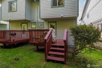 Deck to common area.