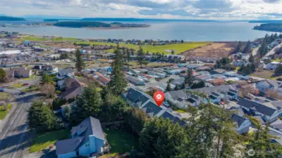 Oak Harbor in the background.