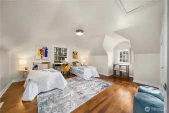 2nd floor bedroom 4