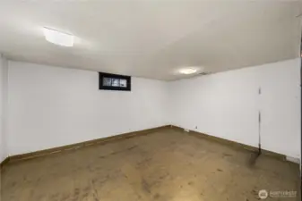 Basement extra room
