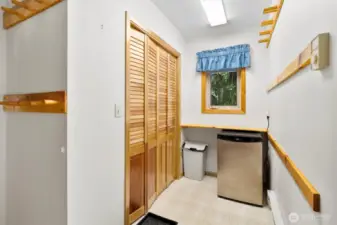 Laundry & Mud Room