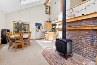 Cozy Fireplace to Warm up after a day at Mt. Baker Ski Area