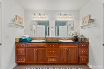 Jack N Jill bathroom.