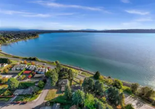 Gorgeous Drayton Harbor for endless water sport