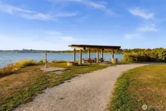 Walking trails along Blaine's Marine park.