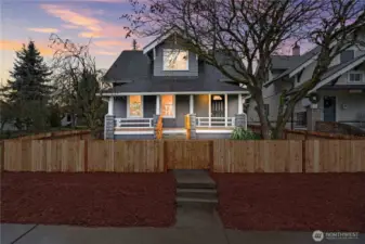 Classic Tacoma Craftsman sits up high with views of Downtown, The Port, Bay and more! Come see!