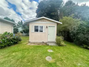 Garden Shed with storage