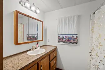 Second bathroom.