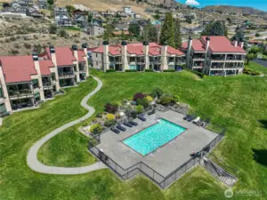 Lake Chelan Shores rare 3 bedroom